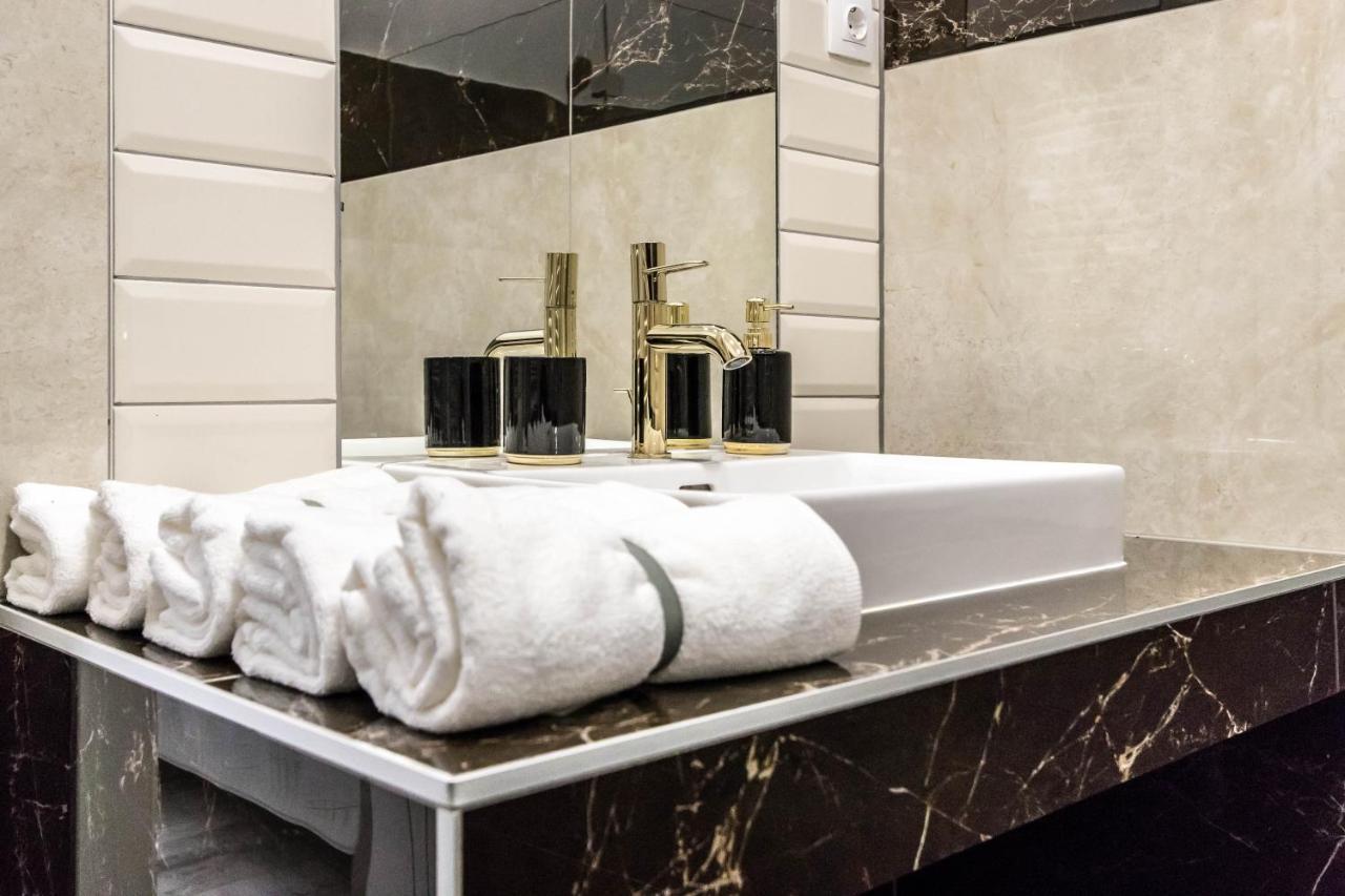 George'S Luxury Apartment At Danube Budapest Ngoại thất bức ảnh